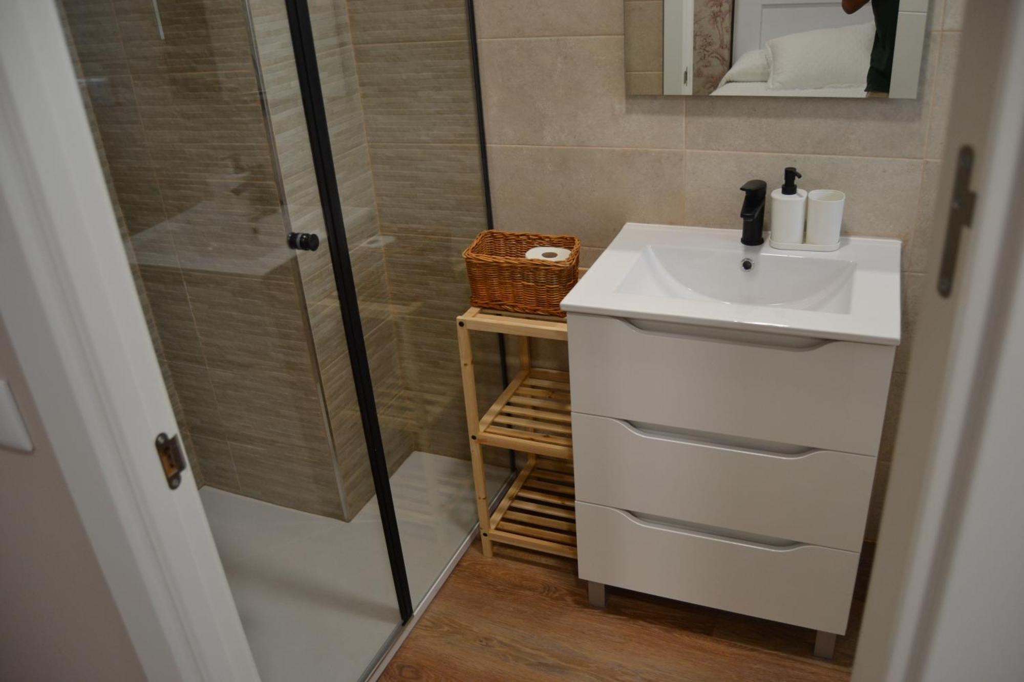 Greco 8 Hotel Sarria Bagian luar foto