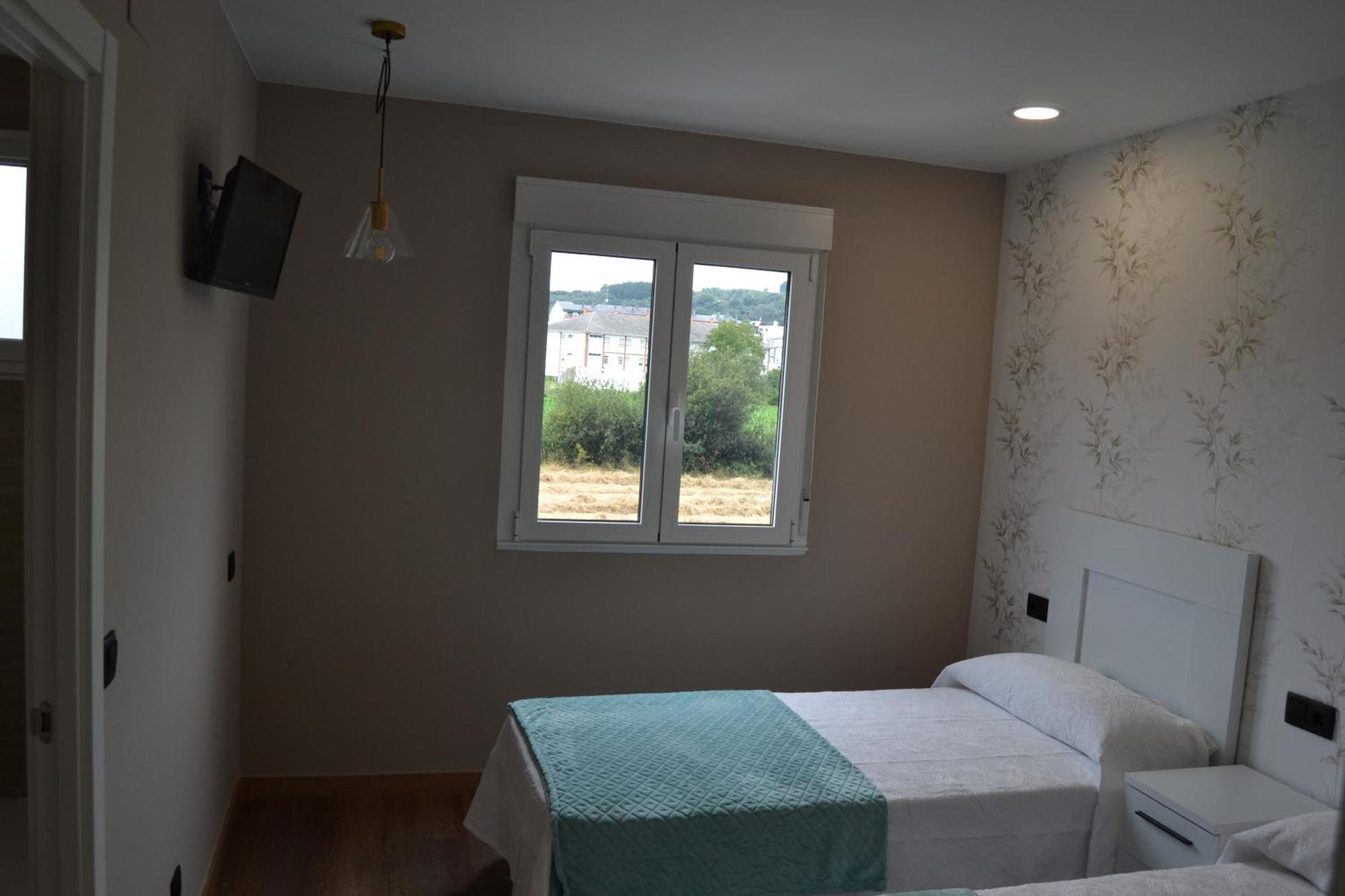 Greco 8 Hotel Sarria Bagian luar foto