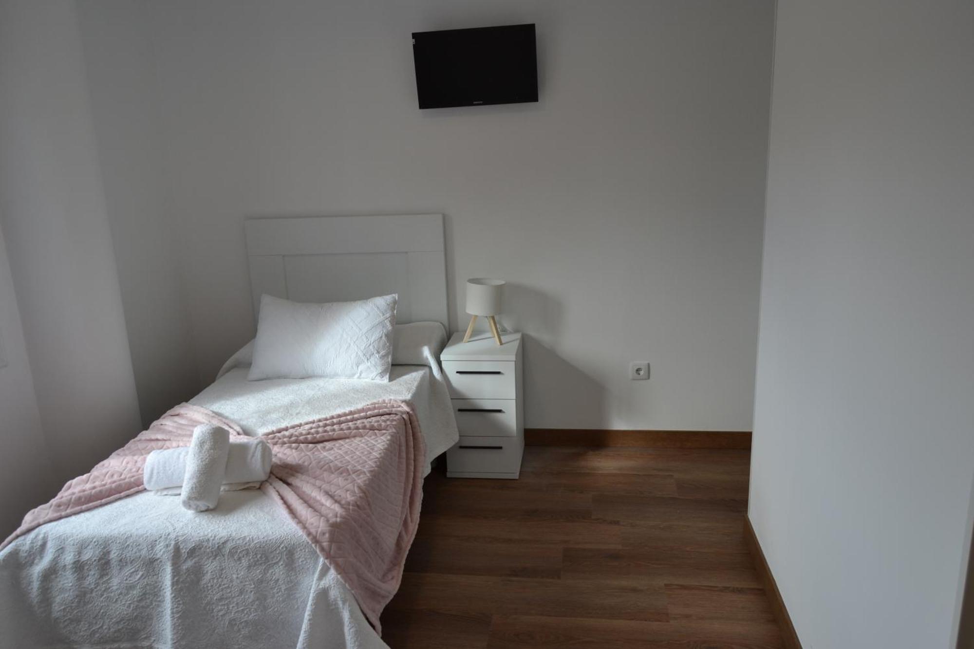 Greco 8 Hotel Sarria Bagian luar foto