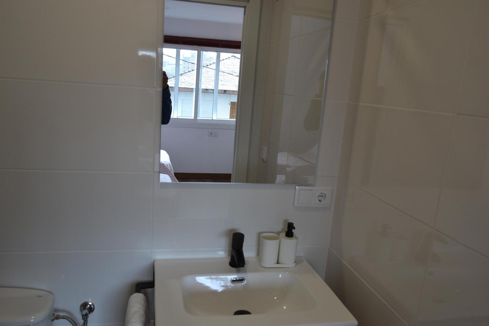 Greco 8 Hotel Sarria Bagian luar foto